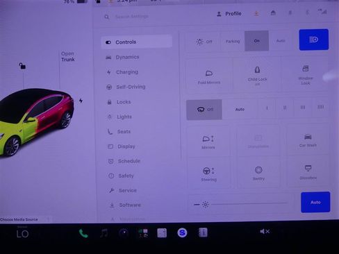Used 2018 Tesla Model 3 Long Range AWD/4WD image 12