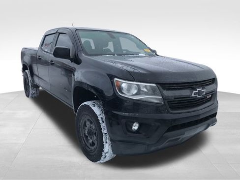 Used 2015 Chevrolet Colorado Z71 image 2