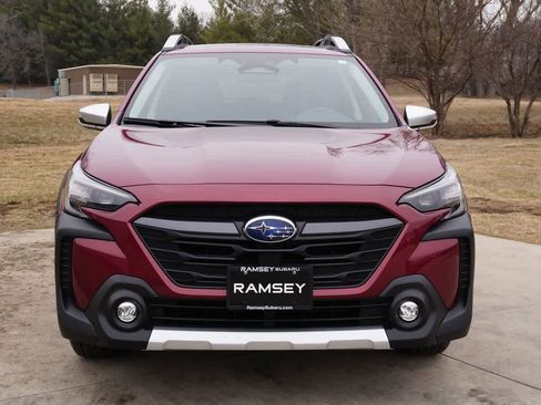 Used 2025 Subaru Outback Touring image 9