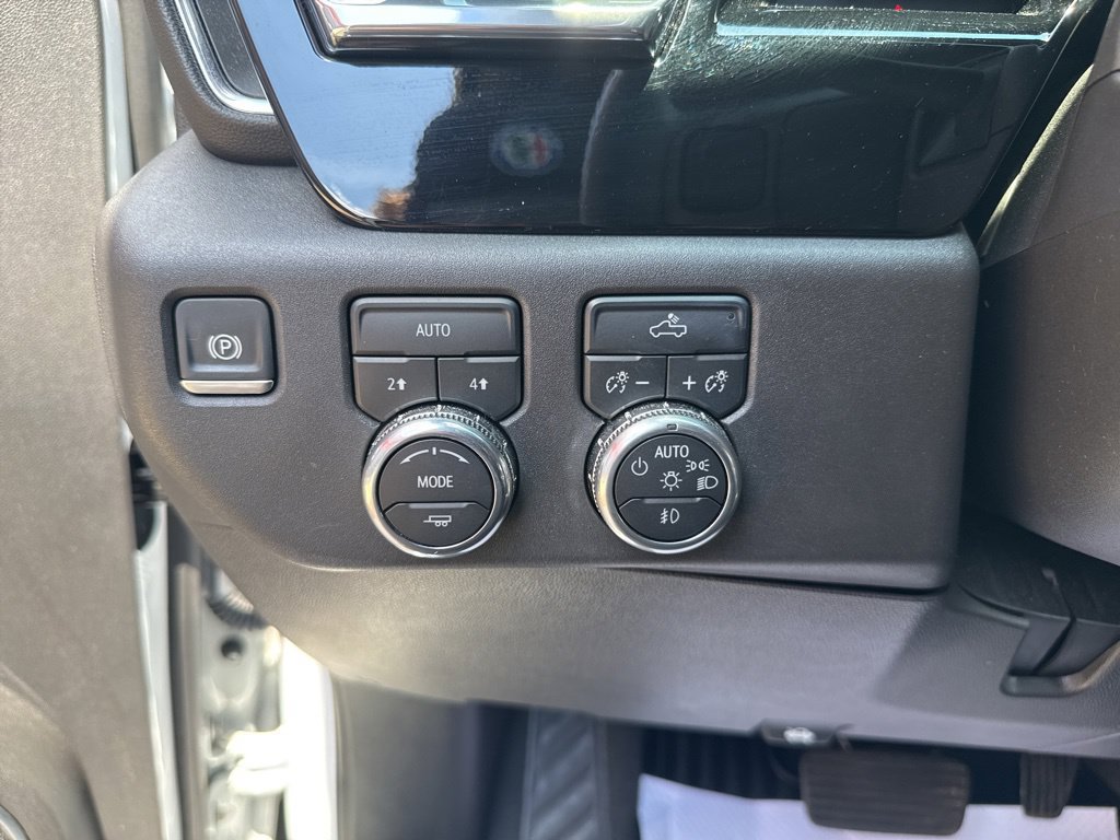 Used 2024 GMC Sierra 1500 Elevation AWD/4WD image 40