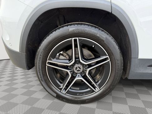 Used 2021 Mercedes-Benz GLA 250 4MATIC image 9