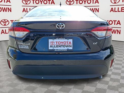 Used 2025 Toyota Corolla LE FWD image 7