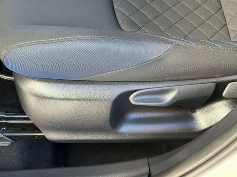 Certified 2021 Toyota C-HR XLE FWD image 14