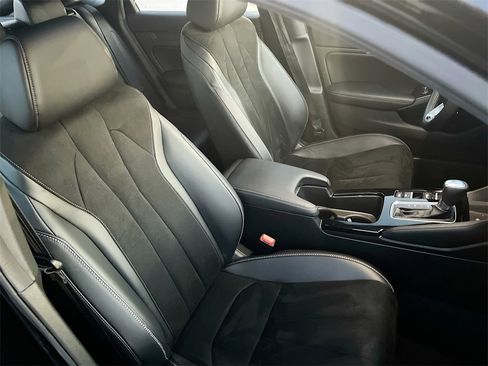 Used 2024 Acura Integra A-Spec image 29