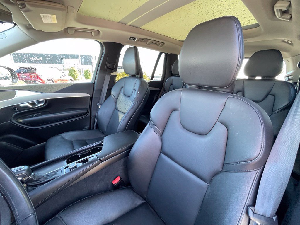 Used 2022 Volvo XC90 T5 Momentum AWD/4WD image 22