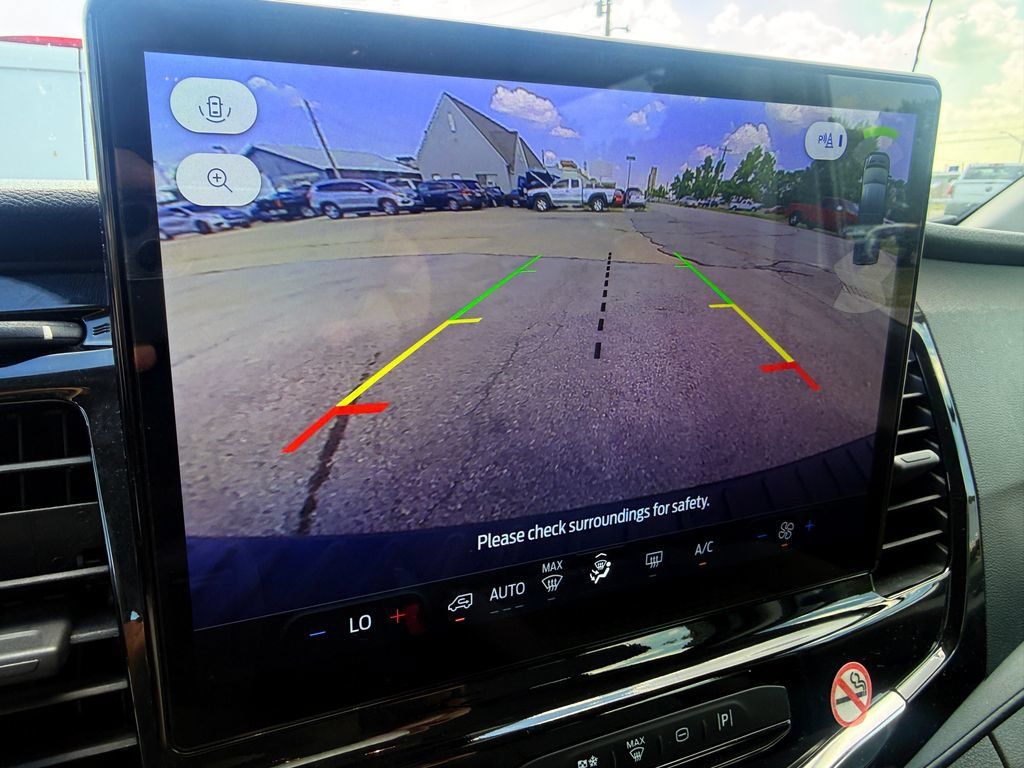 Used 2024 Ford Transit 350 XLT RWD image 24