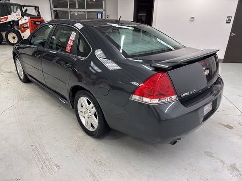 Used 2013 Chevrolet Impala LT w/ LT Sunroof Package image 8