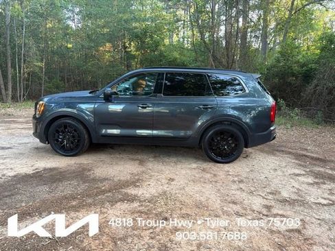 Certified 2021 Kia Telluride EX w/ EX Premium Package AWD/4WD image 7