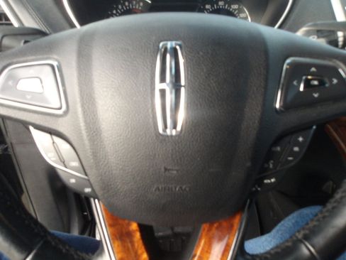 Used 2016 Lincoln MKX Select w/ Select Plus Package image 20