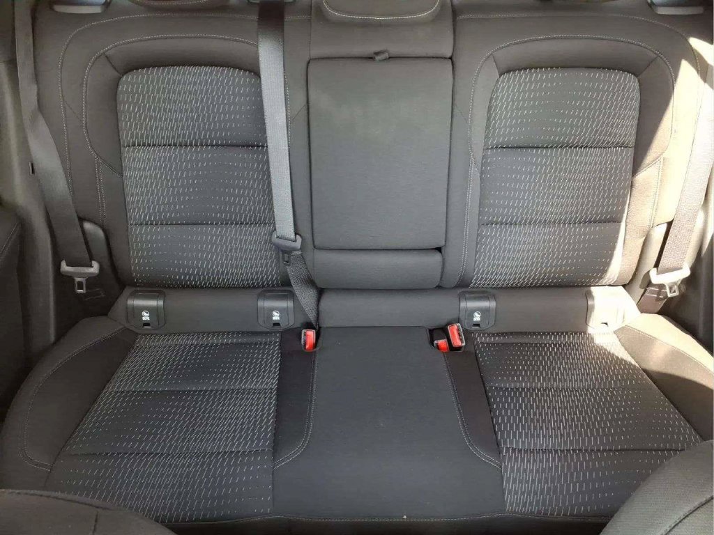 Used 2026 Chevrolet Equinox LT FWD image 16
