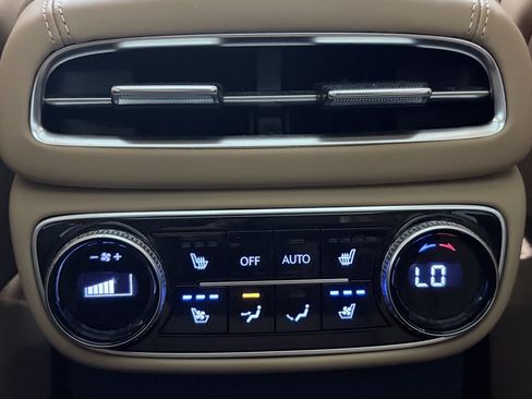 Used 2024 Genesis GV80 3.5T w/ Prestige Package AWD/4WD image 36