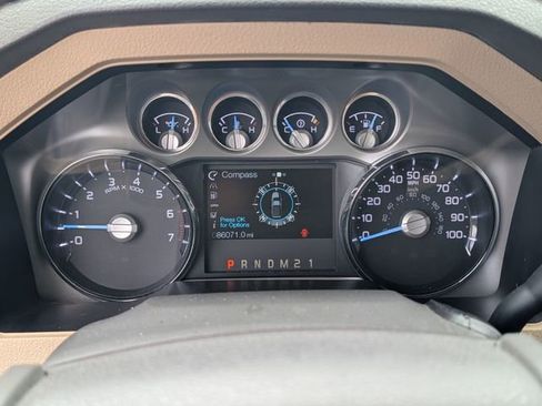 Used 2014 Ford F250 Lariat w/ Chrome Package image 21