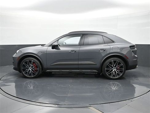 New 2025 Porsche Macan Turbo Electric image 2