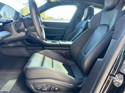 Used 2025 Porsche Taycan 4S image 5