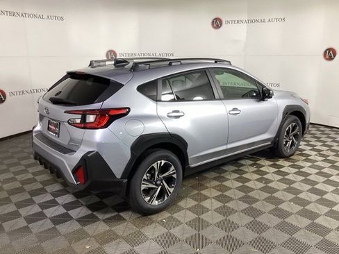 Used 2024 Subaru Crosstrek 2.0i Premium image 5