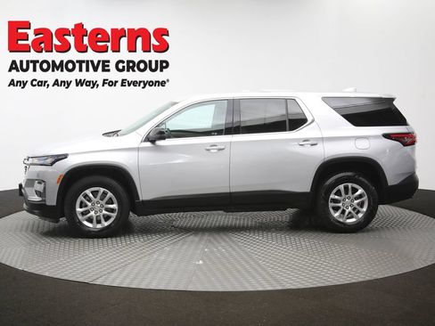 Used 2022 Chevrolet Traverse LS AWD/4WD image 58