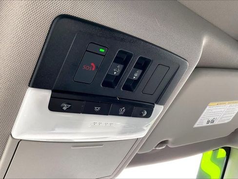 Used 2023 Nissan Rogue Platinum w/ Platinum Premium Package image 34