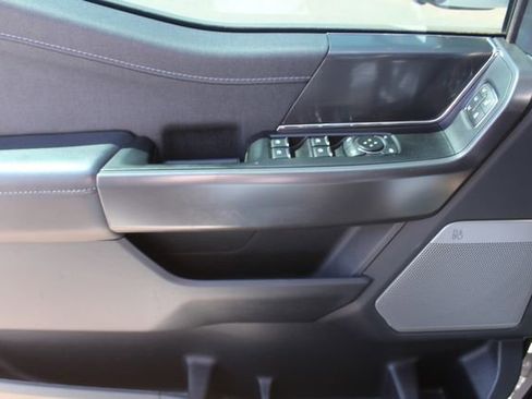 Used 2025 Ford F150 Lariat w/ Equipment Group 501A Mid image 38