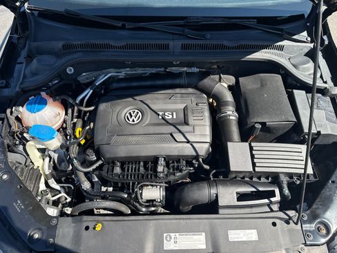 Used 2014 Volkswagen Jetta GLI Autobahn FWD image 16