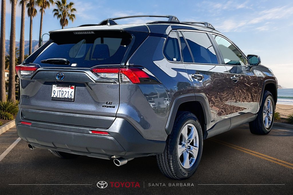 Certified 2024 Toyota RAV4 LE AWD/4WD image 5