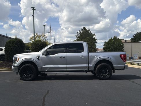 Used 2022 Ford F150 XLT w/ Equipment Group 302A High RWD image 11