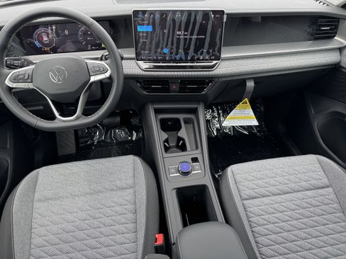 New 2025 Volkswagen Tiguan S image 12