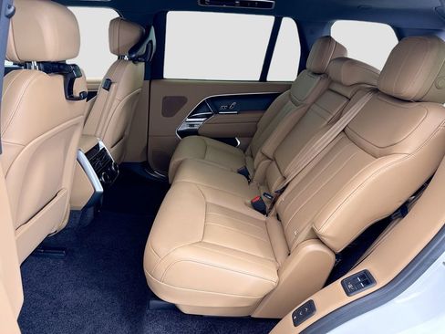 New 2026 Land Rover Range Rover Long Wheelbase SE AWD/4WD image 20
