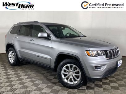 Used 2021 Jeep Grand Cherokee Laredo