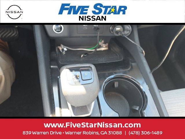 Used 2021 Nissan Rogue SV AWD/4WD image 17