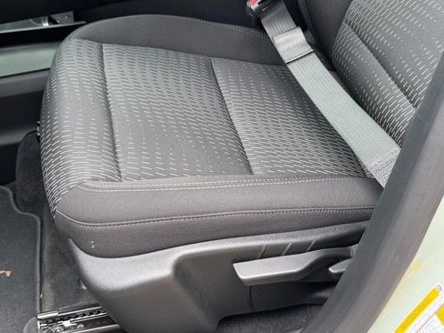 New 2026 Chevrolet Equinox LT FWD image 15