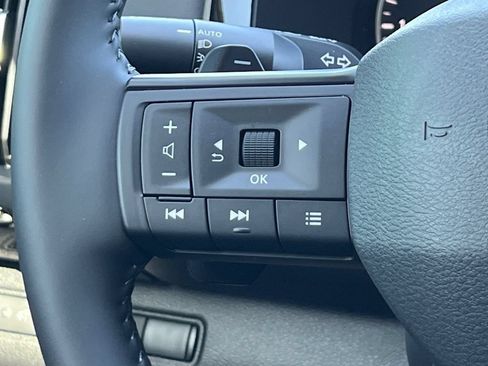 New 2026 Nissan Pathfinder SV FWD image 11