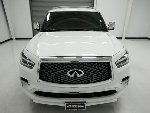 Used 2023 INFINITI QX80 Sensory w/ Cargo Package AWD/4WD image 2