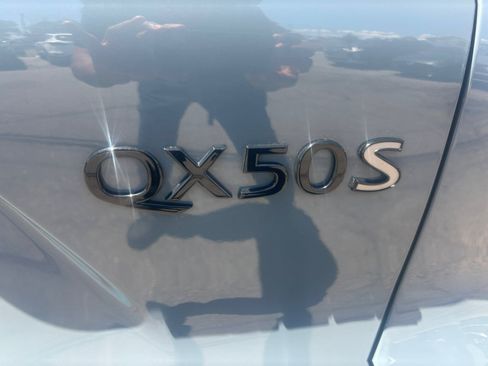 Used 2025 INFINITI QX50 Sport AWD/4WD image 28