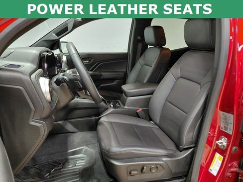 Certified 2023 Chevrolet Colorado LT w/ LT Convenience Package III image 3