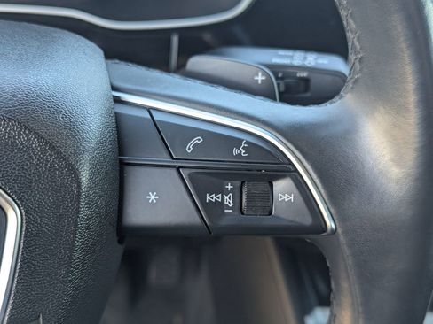 Used 2021 Audi Q3 2.0T Premium w/ Convenience Package image 19