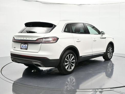 Certified 2022 Lincoln Nautilus FWD image 5