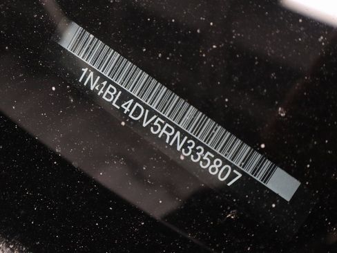 Certified 2024 Nissan Altima 2.5 SV image 32