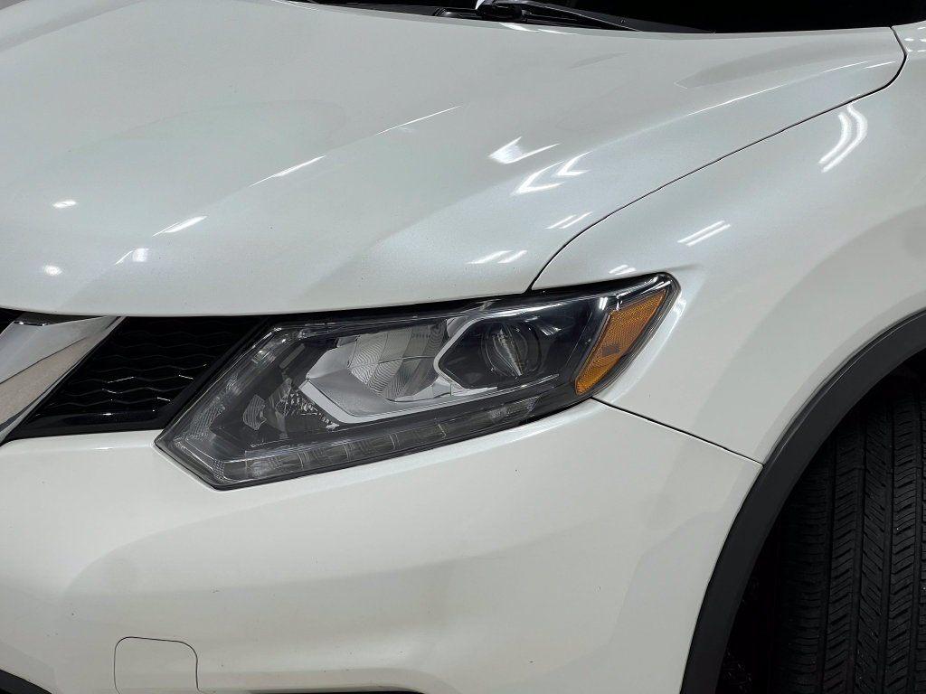 Used 2016 Nissan Rogue SL w/ SL Premium Package AWD/4WD image 34
