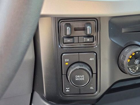New 2026 Ford F350 XLT w/ XLT Premium Package image 30