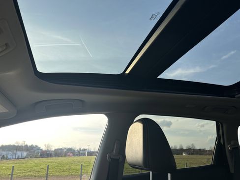 Used 2019 Nissan Murano Platinum w/ Cargo Package image 11