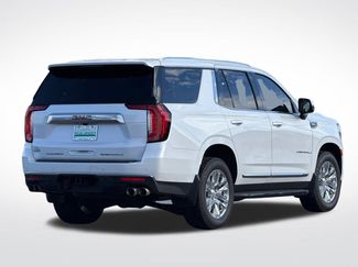 Used 2022 GMC Yukon Denali video 3