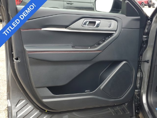 Used 2027 Ford Explorer ST-Line AWD/4WD image 9