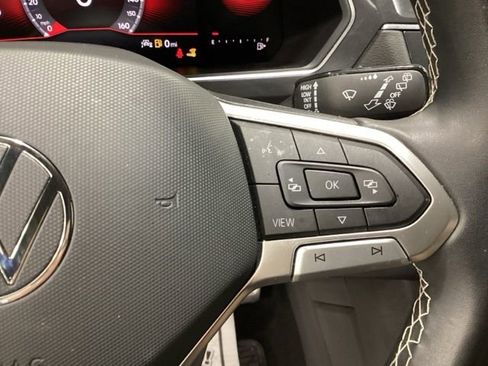 Certified 2023 Volkswagen Tiguan SE R-Line image 21