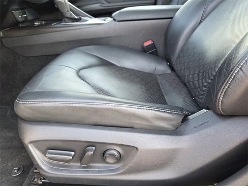 Used 2023 Toyota Camry XSE image 13