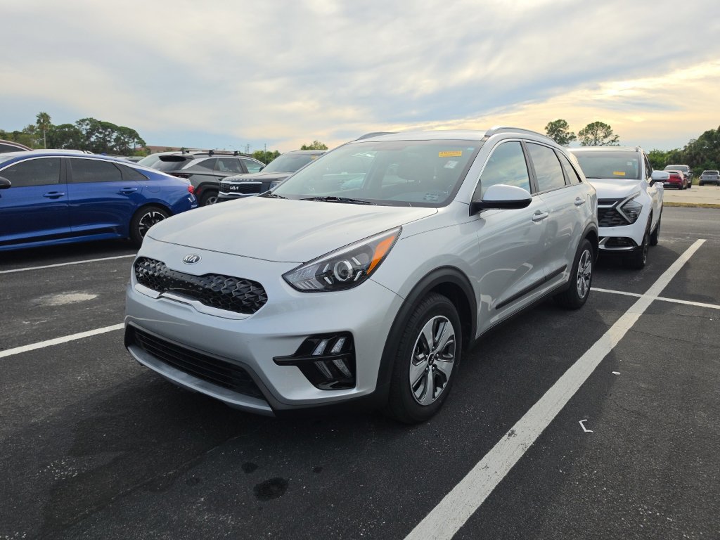 Used 2021 Kia Niro LX FWD image 4