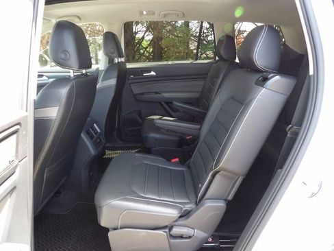 Used 2021 Volkswagen Atlas SEL Premium AWD/4WD image 9