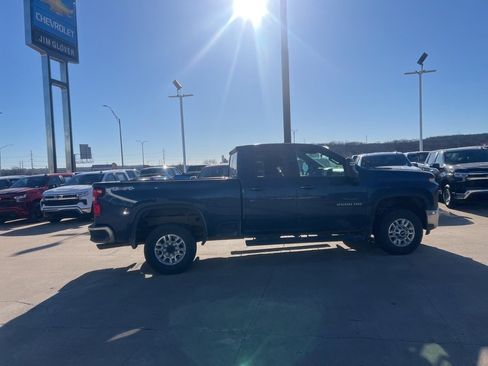 Used 2020 Chevrolet Silverado 2500 LT image 9