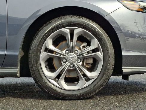 Certified 2023 Honda Accord EX image 8