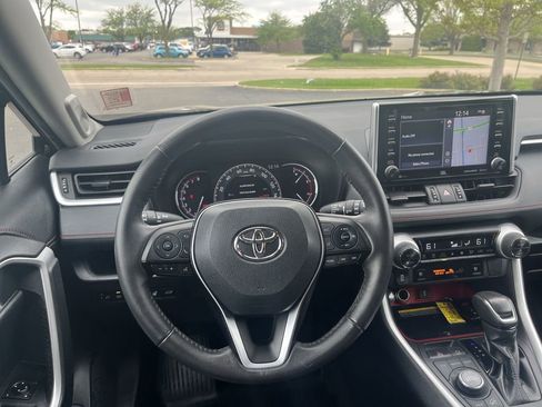 Used 2021 Toyota RAV4 TRD Off-Road AWD/4WD image 11