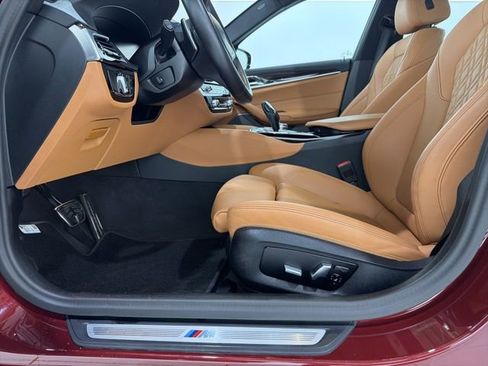 Certified 2023 BMW 530i xDrive w/ M Sport Package AWD/4WD image 14